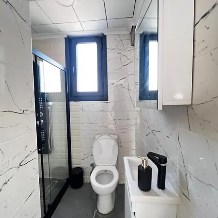Luxurious Penthouse With Sea View In Karakoey, 4br * Istanbul