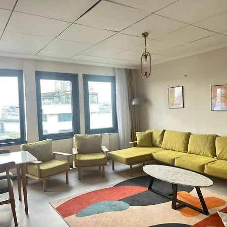 Apartment Luxurious Penthouse With Sea View In Karakoey, 4br
