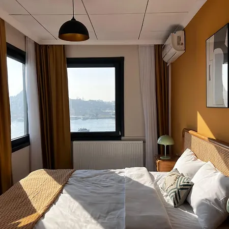 Luxurious Penthouse With Sea View In Karakoey, 4br Apartment Istanbul