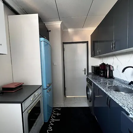 Luxurious Penthouse With Sea View In Karakoey, 4br Apartment Istanbul
