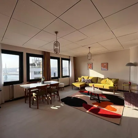 Apartment Luxurious Penthouse With Sea View In Karakoey, 4br Istanbul