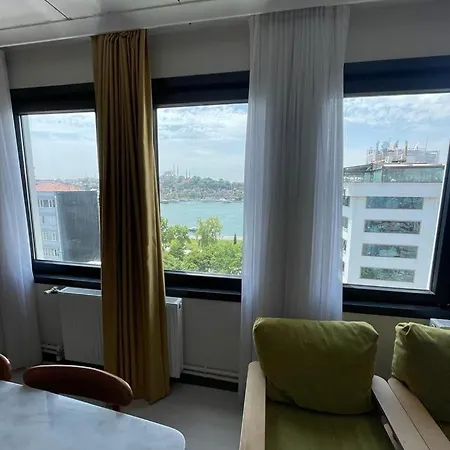 Luxurious Penthouse With Sea View In Karakoey, 4br Apartment Istanbul