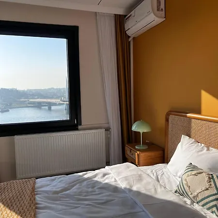 Luxurious Penthouse With Sea View In Karakoey, 4br Apartmán Istanbulská provincie